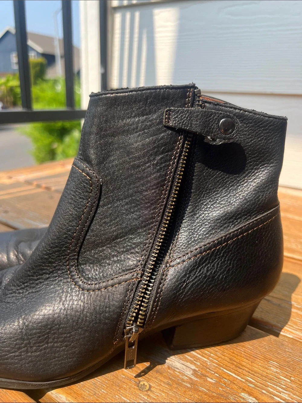 Sofft Black Leather Ankle Booties with Side Zip